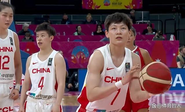 女篮亚洲杯决赛：中国队73-71击败日本队，时隔12年重夺亚洲杯冠军（视频/组图） - 39