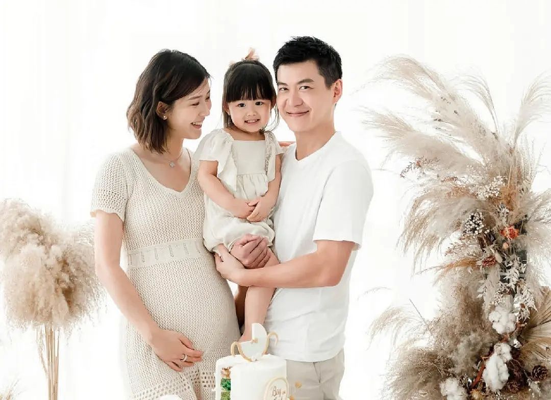 恭喜！30岁香港女神宣布二胎怀子，如愿嫁入豪门住过亿海景豪宅（组图） - 2