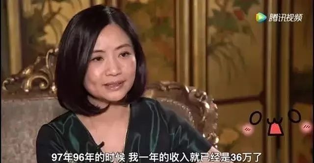 56岁“高定女王”嫁亿万富豪：一条裙子500万，赢麻了（组图） - 27