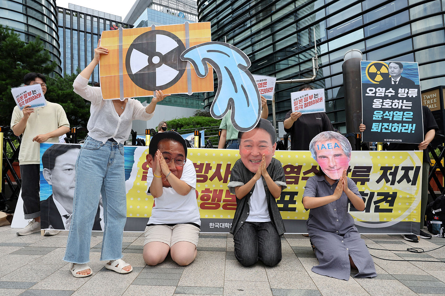 IAEA为日本背书！署长称福岛核废水“可喝、游泳”：北韩核武更危险（组图） - 5