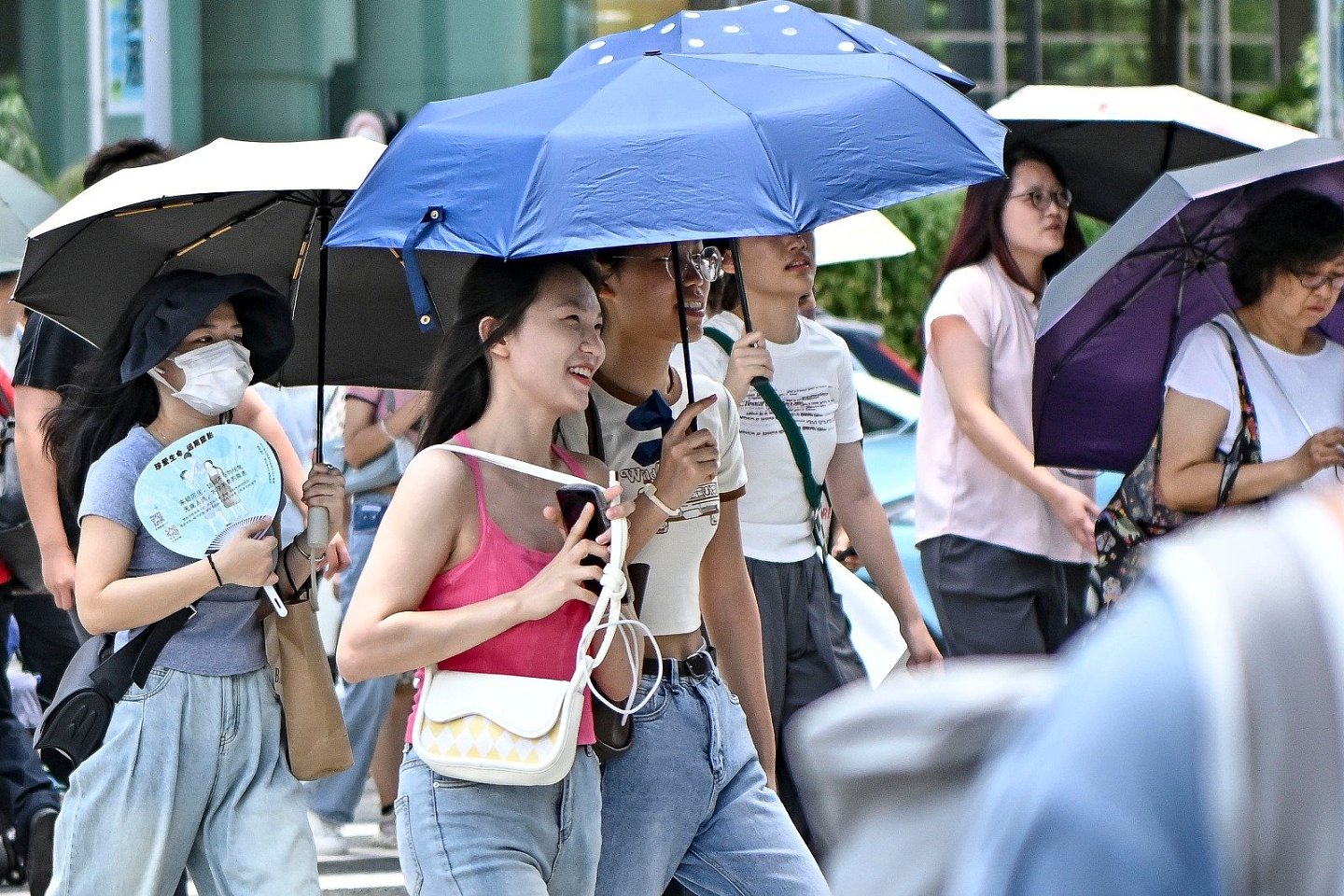 中国专家：2023年或成有气象记录以来最热的一年（图） - 2