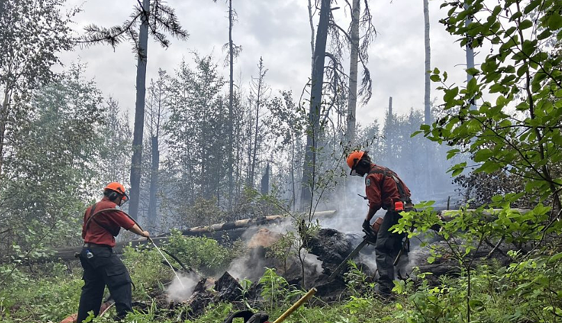 特鲁多哀悼！ 加拿大山火狂烧，19岁消防员殉职，“热穹顶“再袭北美（组图） - 10