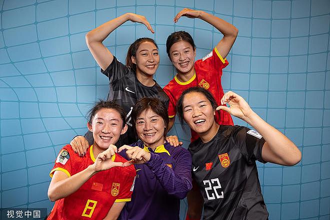第一场就是出线生死战！中国女足22日直面丹麦，姑娘们拼了（组图） - 1