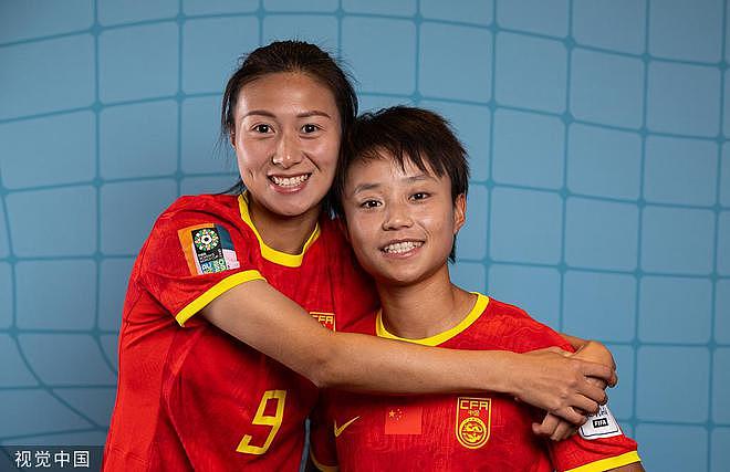 第一场就是出线生死战！中国女足22日直面丹麦，姑娘们拼了（组图） - 4