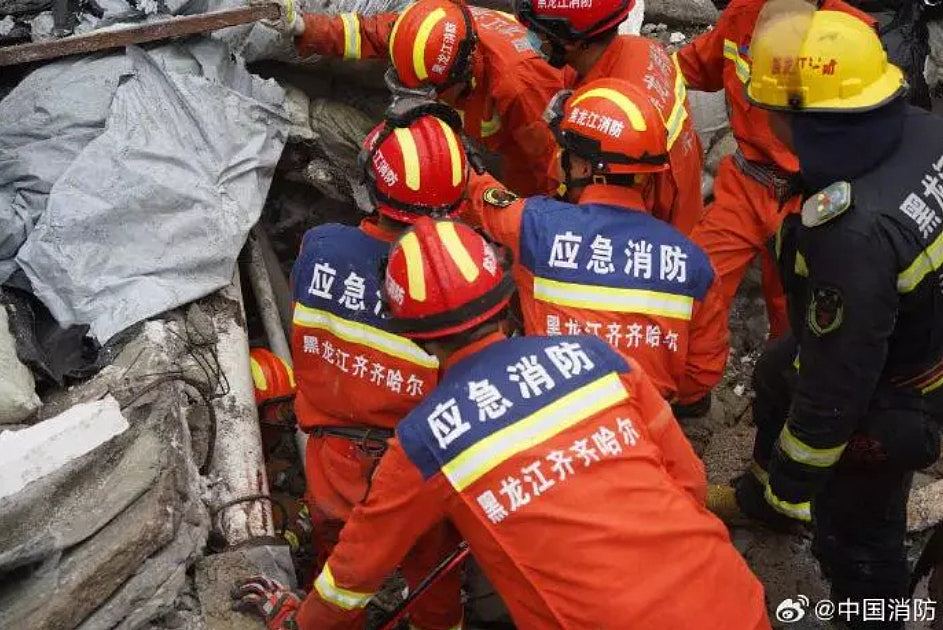 11人死亡！黑龙江中学体育馆坍塌，事故原因披露！目击者：事发时校女排队员正在训练（视频/组图） - 10
