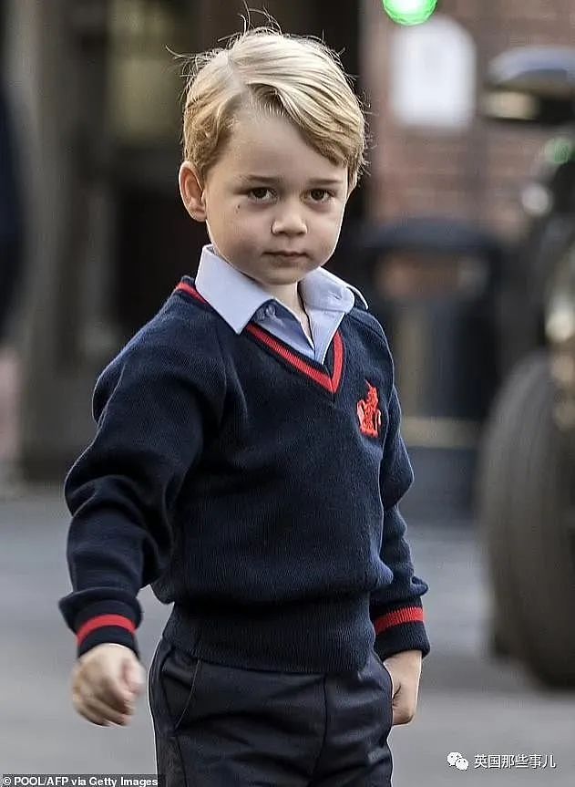 乔治小王子10岁生日官方照新鲜出炉啦！帅成翩翩少年，大长腿很绝（组图） - 25