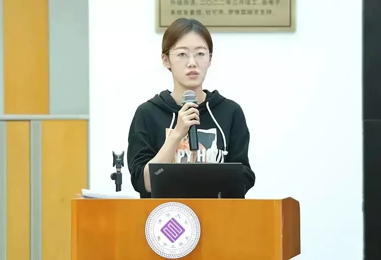 24岁清华女博士，将任985高校准聘副教授，从电子工程跨界航天（组图） - 2