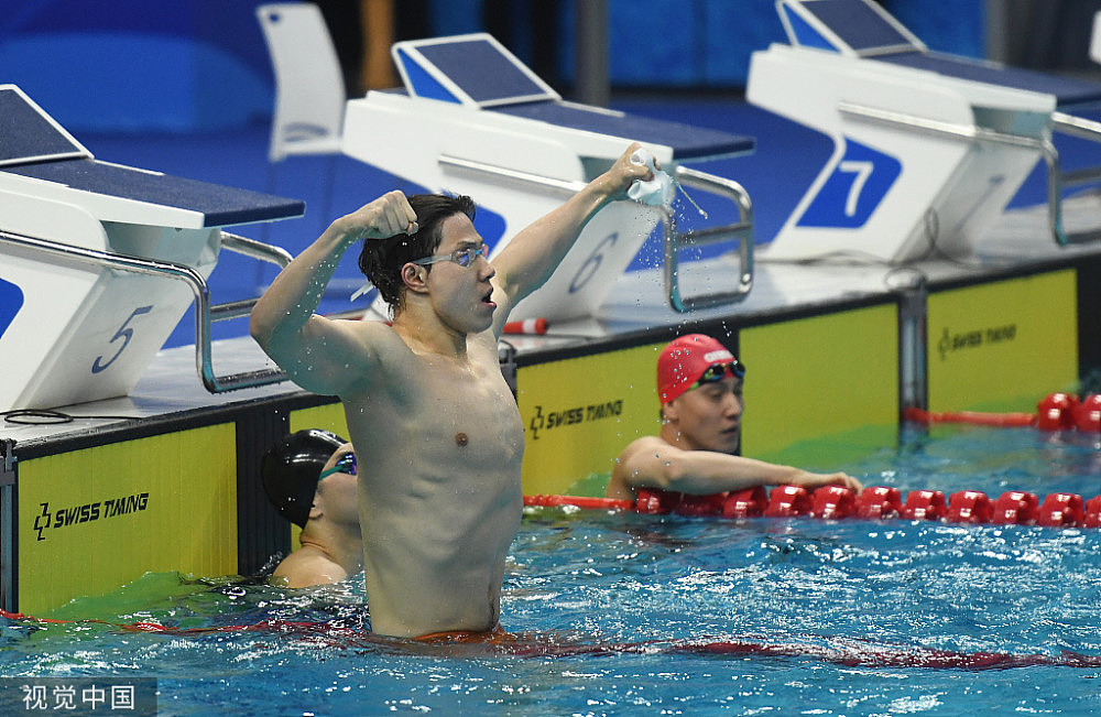 创造历史！覃海洋拿下中国男子首枚世锦赛蛙泳金牌（视频/组图） - 7