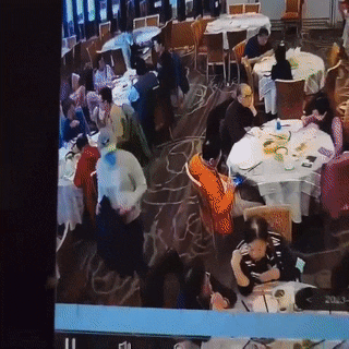 只需15秒！华人女子在餐厅遭遇闪电式抢劫，根本反应不过来（组图） - 10
