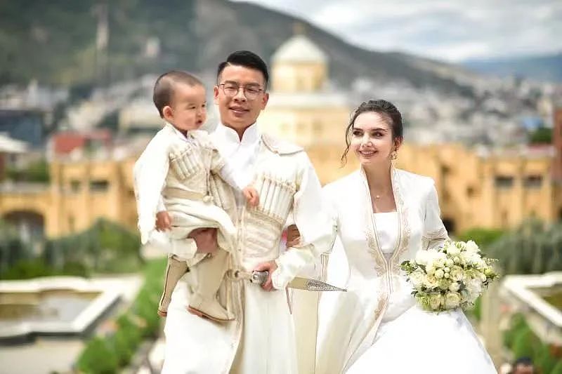 中国小伙娶格鲁吉亚第一美女，“七年之痒”后生子，如今洋媳妇已获中国绿卡（组图） - 14
