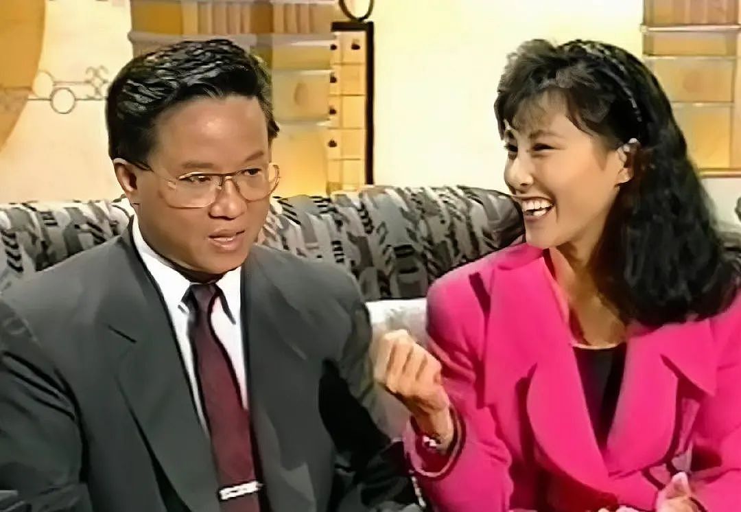 突然宣布复出！TVB前知名女主持与丈夫结婚多年不生小孩，享受丁克生活（组图） - 7