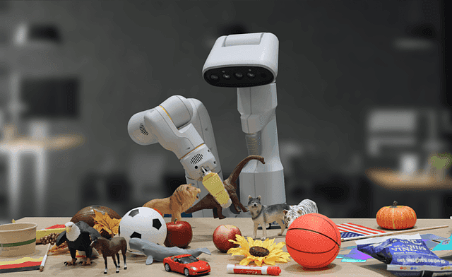 机器人可“自我学习”！谷歌DeepMind发布首个机器人算法模型，“潘多拉魔盒”打开了？（组图） - 1