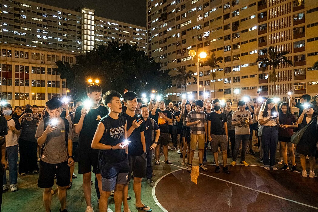 香港法官驳回政府申请，拒对《愿荣光归香港》颁布禁制令（图） - 1