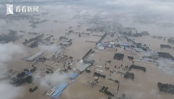 最新！河北涿州形势严峻！北京：140年来最大降雨，大量汽车被淹，保险赔吗？专家：保费或上涨（组图） - 2
