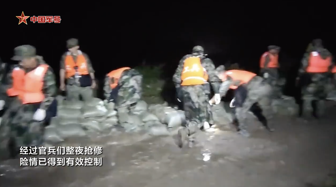 深夜，涿州连上6个热搜！防汛形势严峻，多方紧急驰援（组图） - 5