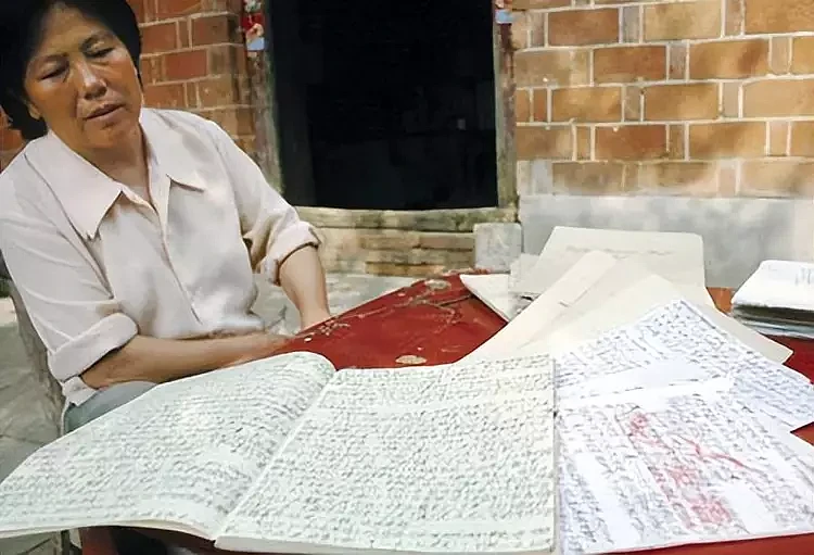 河南女孩高考故意交白卷，怒写8000字抨击教育制度，如今怎样了？（组图） - 20
