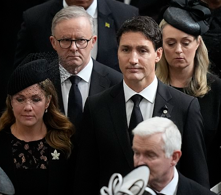 加拿大总理特鲁多宣布离婚，家庭合睦人设崩塌，政治生涯危了（组图） - 13