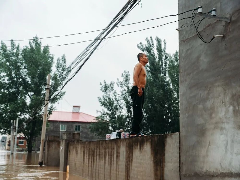 被洪水包围的涿州：很多老人“宁死也不走，觉得水不会太大”（组图） - 19