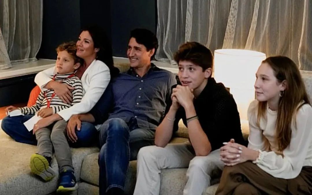 加拿大总理特鲁多宣布离婚，家庭合睦人设崩塌，政治生涯危了（组图） - 11