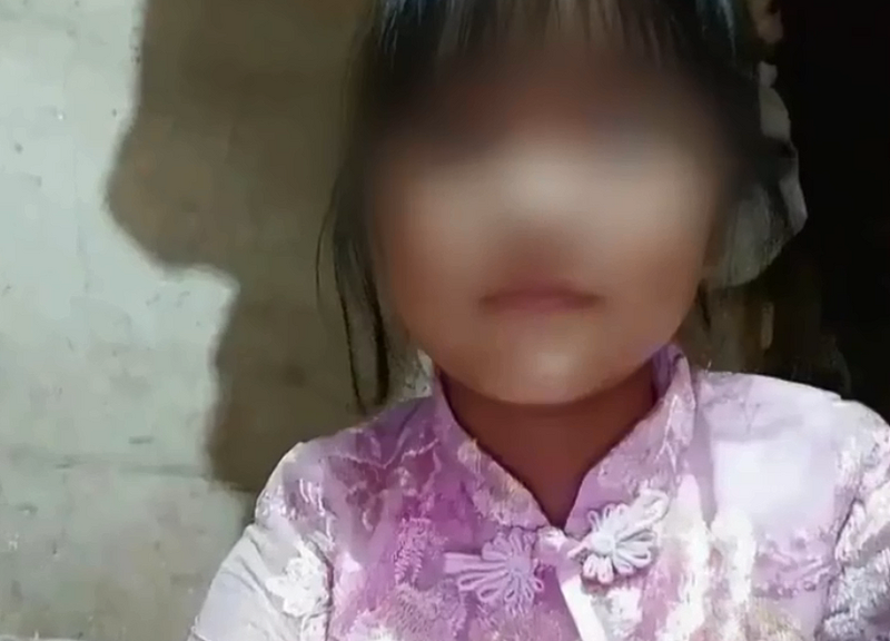 中国11岁女孩遭勒毙抛尸江边，嫌犯未满14岁（组图） - 1