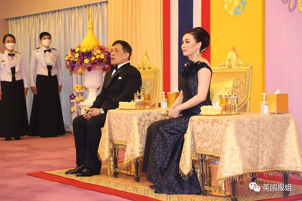 泰国王室突发巨大变动！42岁二王子流亡海外近30年后突然回国，野心勃勃想夺王位（组图） - 49