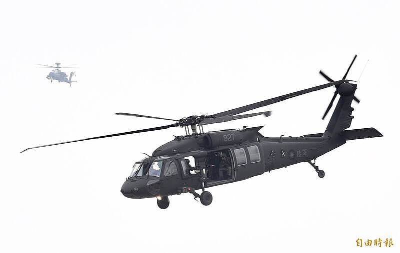 澳军首批黑鹰直升机到货！汰换问题频传的MRH-90（图） - 1