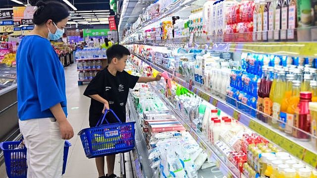 中国通缩：消费价格指数罕见下跌引发担忧（组图） - 2