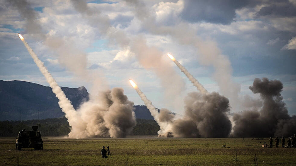 美官员：澳洲可成为开发远程精确打击武器的试验场（图） - 1