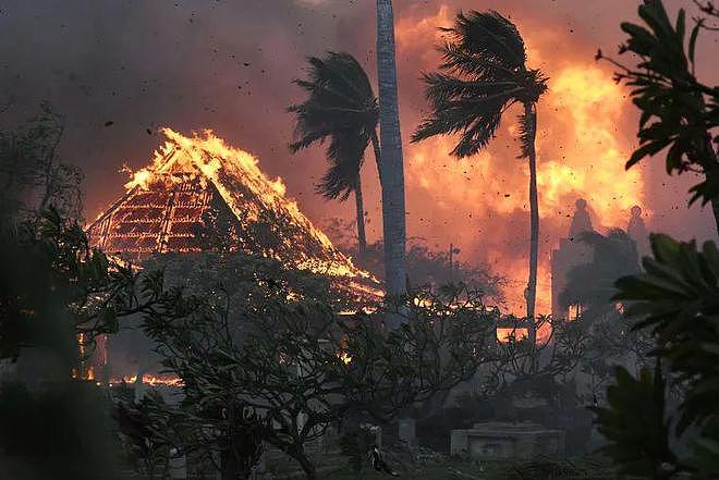 55死1000人失联！夏威夷世纪大火仍失控，茂宜岛毁了大岛也在烧（组图） - 4