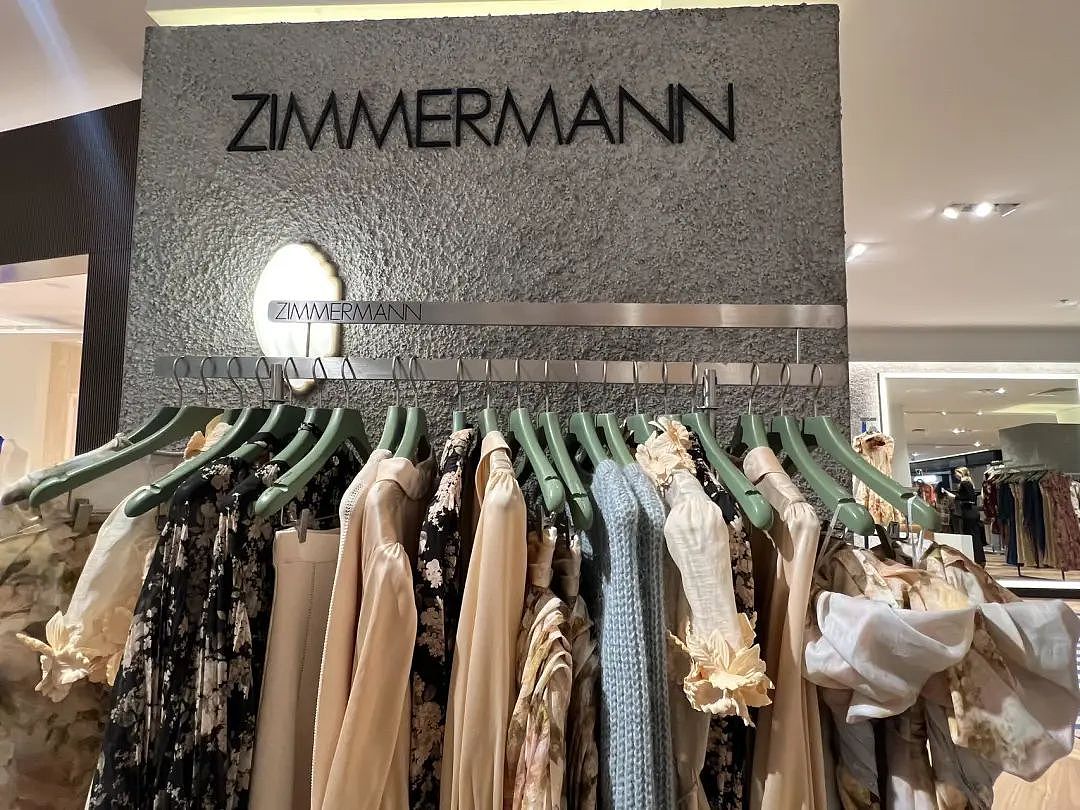 澳洲仙女裙Zimmermann被美企超10亿收购！墨妮卡实拍多款秋冬上新，这些必买（组图） - 6