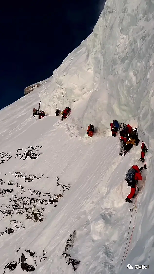 外网愤怒！搬运工倒在世界第二高峰，50登山客跨过他身体任其死去，网友痛骂冷血自私（组图） - 5