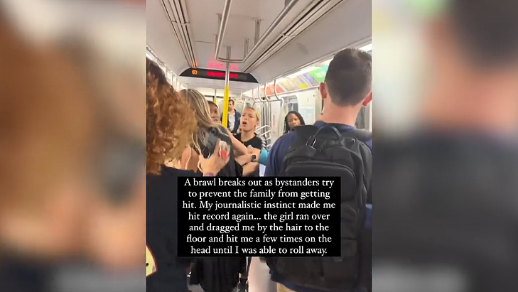 怒了！华人一家四口在地铁上遭三女孩狂吐口水＋暴打，围观乘客也遭殃（组图） - 5