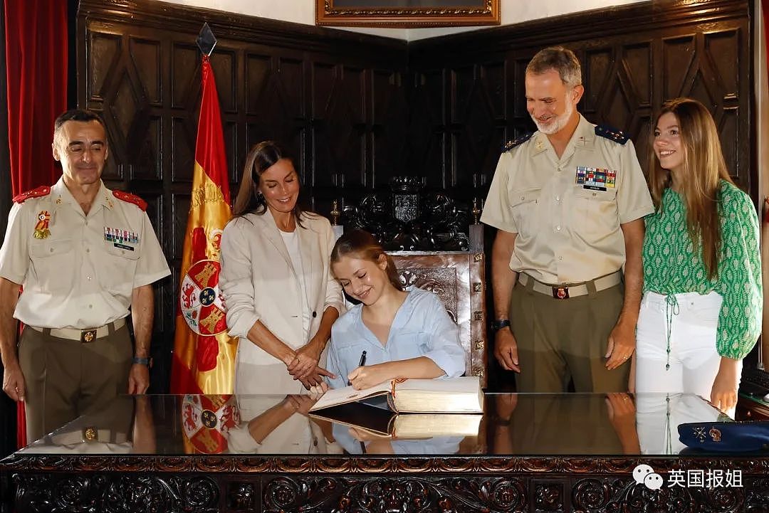 18岁西班牙女王储入伍，将成海陆空总司令！从小被卷王母后疯狂鸡娃，要当欧洲最强女王？（组图） - 9