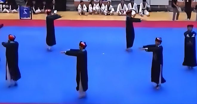 中跆协官方声明来了！扮满清僵尸在韩参赛惹众怒的中国队被集体开除（视频/组图） - 5