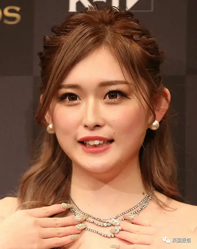 韩国最美DJ在日本表演时遭多名观众性骚扰，却被指责穿太少？全网愤慨：这是日本之耻（组图） - 39