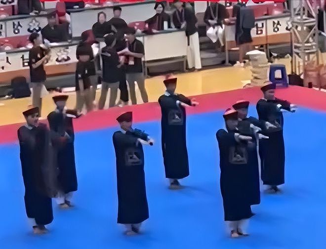 中跆协官方声明来了！扮满清僵尸在韩参赛惹众怒的中国队被集体开除（视频/组图） - 4