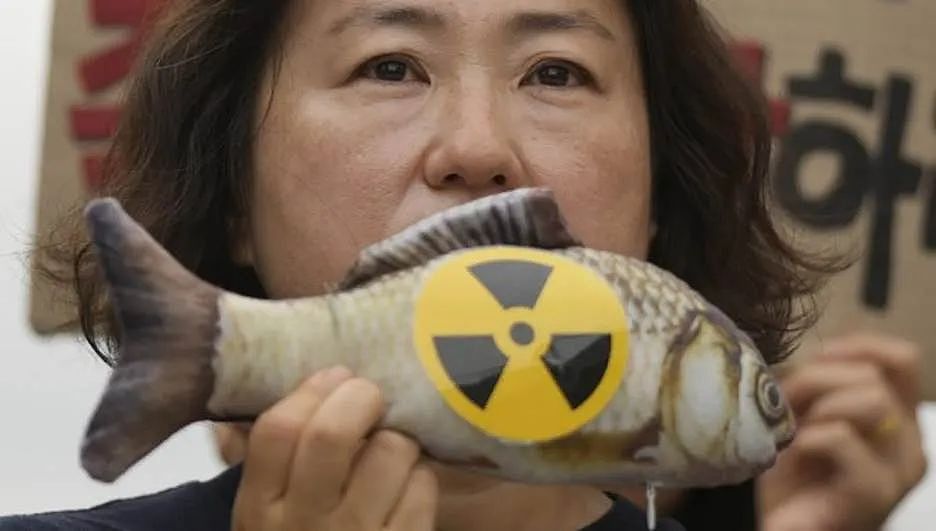 日本核污水排海，对比图触目惊心！连锁反应产生 ，加拿大粉盐爆火， Costco限购（组图） - 16