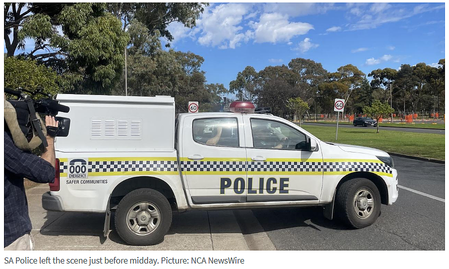 澳洲12岁小学生校园内持刀捅人被捕，墨尔本4名老师被学生殴打（组图） - 2