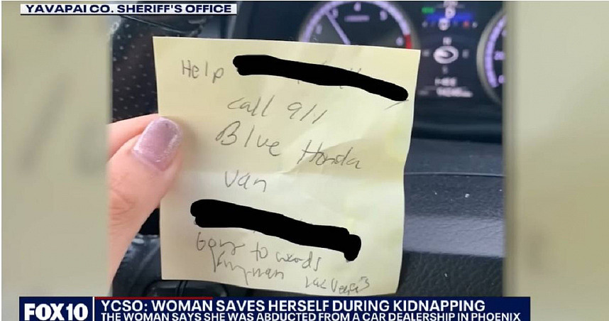 搭Uber遭假司机绑架，女子机警塞纸条给路人获救（图） - 1
