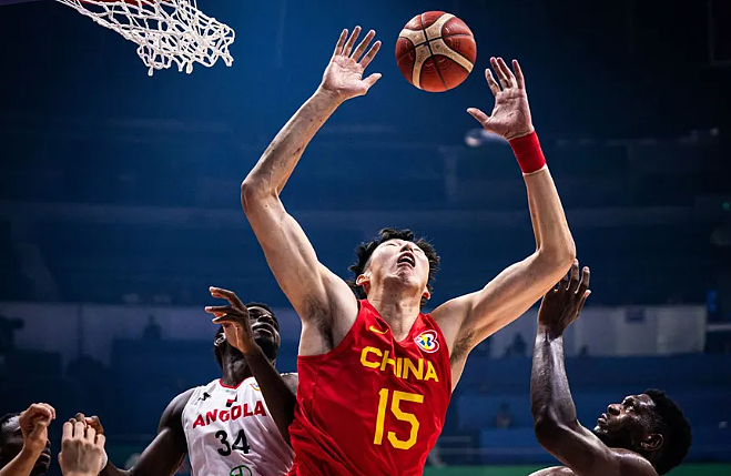 终于赢了！中国男篮击败安哥拉拿下本届世界杯首胜！胡金秋20分（视频/组图） - 13