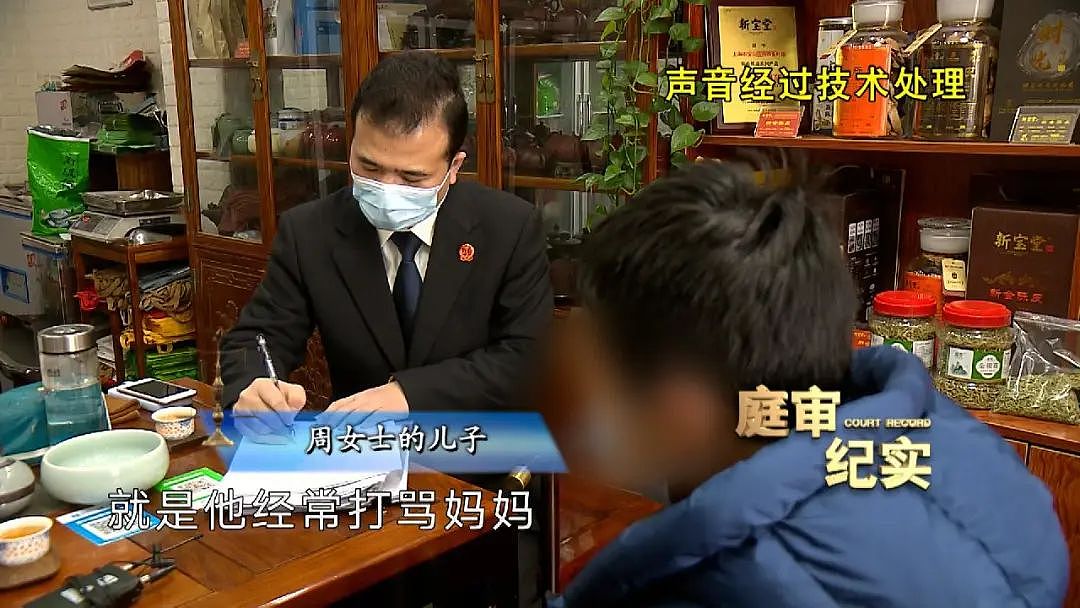 无视保护令，上海一家暴男上门骚扰妻子，女儿上前阻止竟被猛掐脖子（视频/组图） - 19