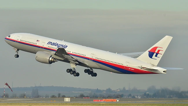 重大突破！马航MH370最后飞行轨迹曝光！失踪地点或找到，就在澳洲附近？229页报告公布，9年调查是否结束？（组图） - 1