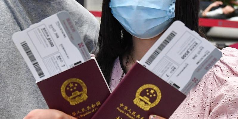 女儿持外国护照办中国居留签证被拒，原因竟是这（图） - 1