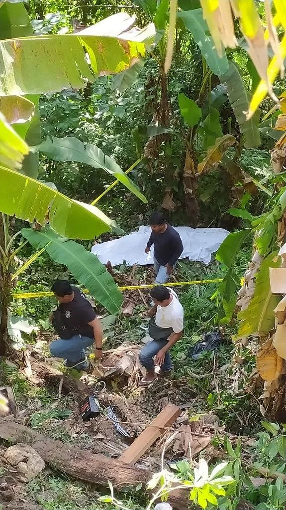 视频曝光！巴厘岛网红度假村电梯坠落百米悬崖，5人活活摔死，尸体严重变形（组图） - 10