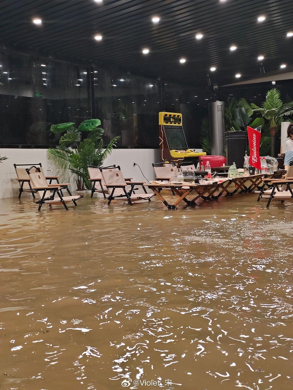 深圳暴雨：内涝严重车辆被淹！部分地铁站暂停运营！全市停课（组图） - 4