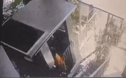 视频曝光！巴厘岛网红度假村电梯坠落百米悬崖，5人活活摔死，尸体严重变形（组图） - 9
