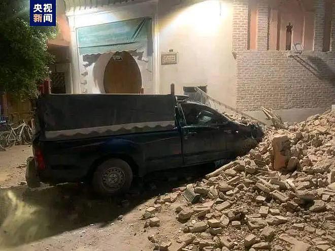 摩洛哥深夜大地震，已致820人死亡，672人受伤！中国网友亲历：“跑下楼手都在抖...”（视频/组图） - 9