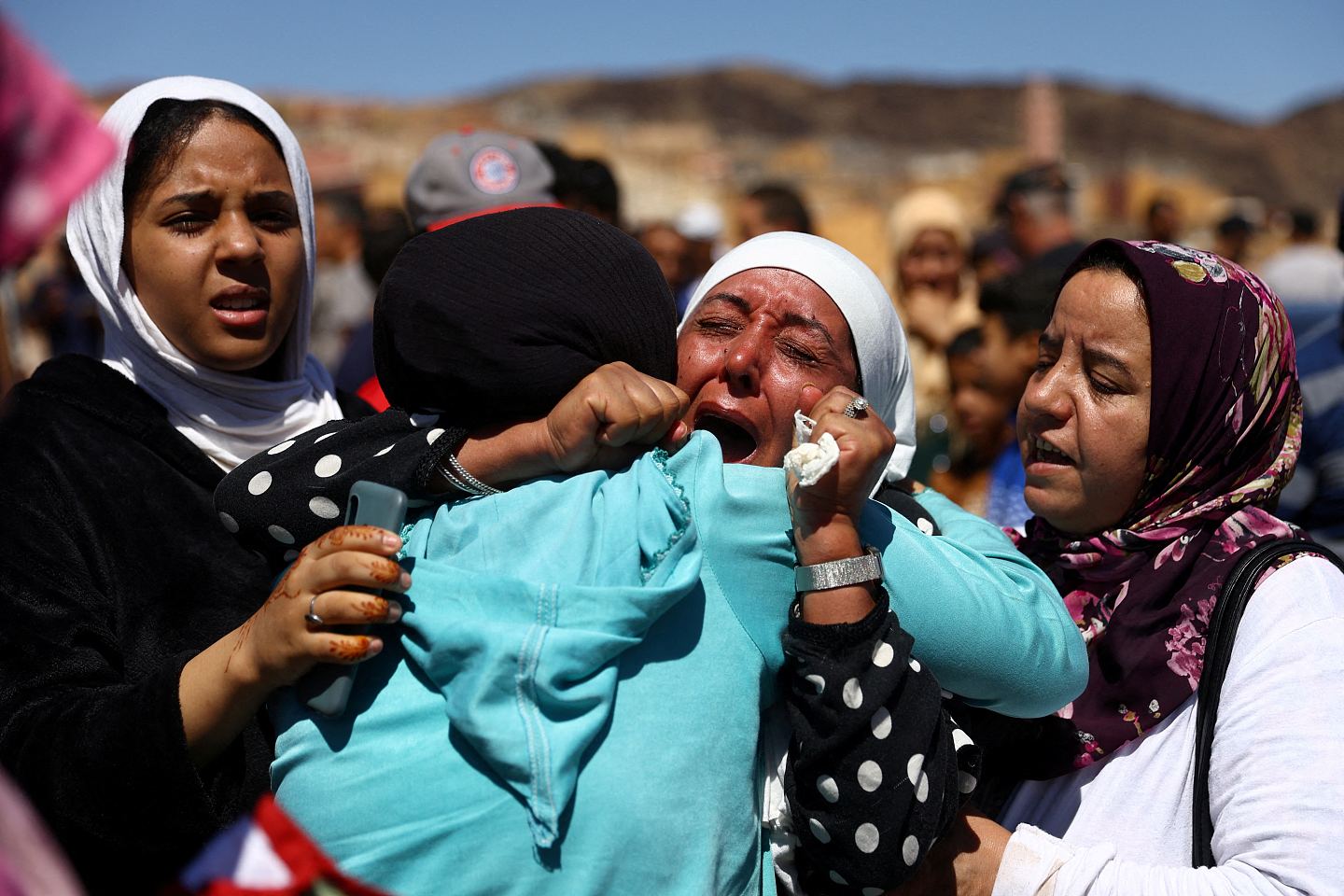 摩洛哥地震增至2497死：黄金72小时倒数中！灾区传出尸臭（组图） - 3