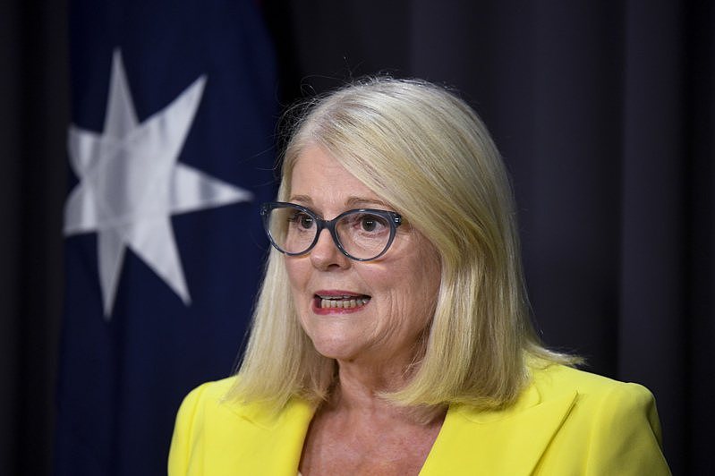 国会发言遭男同僚“贴近脖子呼吸！”澳洲前部长指控被性骚扰（图） - 1