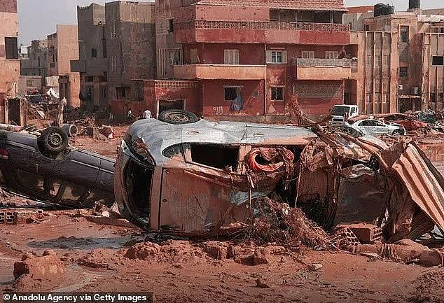 超3000人死亡！飓风袭击利比亚致“城市消失”，“到处都是尸体”（视频/组图） - 6